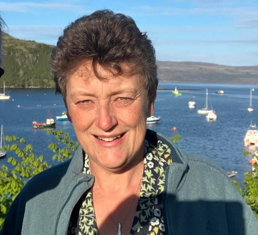 Lindsay Mann, Trustee